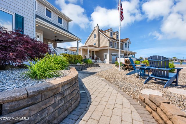 26 Jib Court, Bayville, NJ 08721
