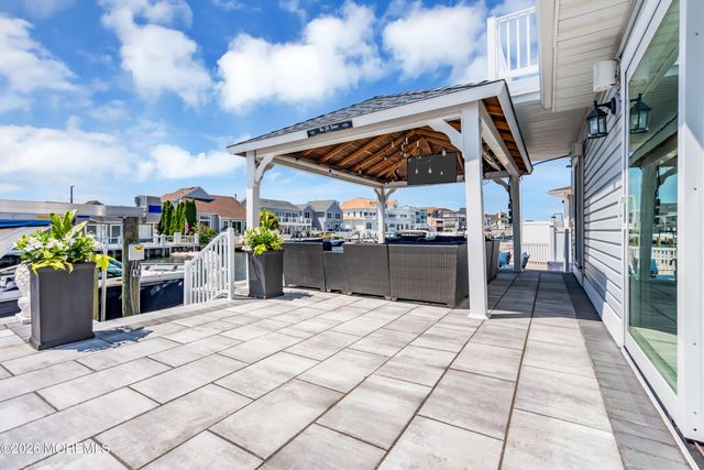 26 Jib Court, Bayville, NJ 08721