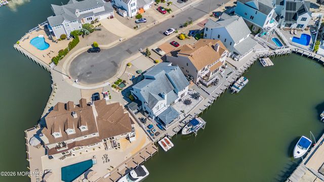 26 Jib Court, Bayville, NJ 08721