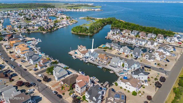 26 Jib Court, Bayville, NJ 08721