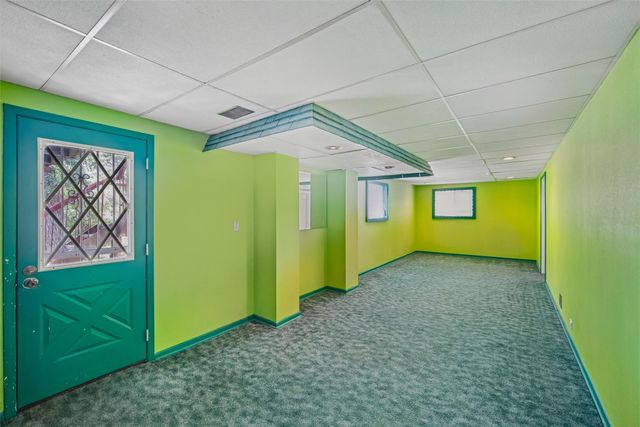 3233 Linworth Lane, Des Moines, IA 50315