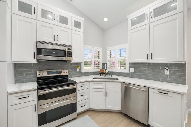 10516 SW 27TH AVENUE, Ocala, FL 34476