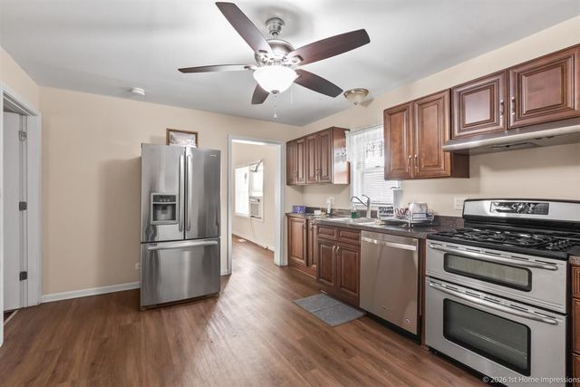 10358 S Torrence Avenue, Chicago, IL 60617