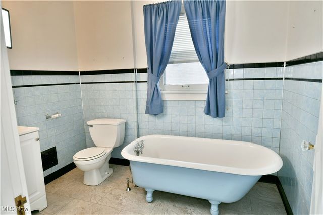 459 Tenney Avenue, Campbell, OH 44405