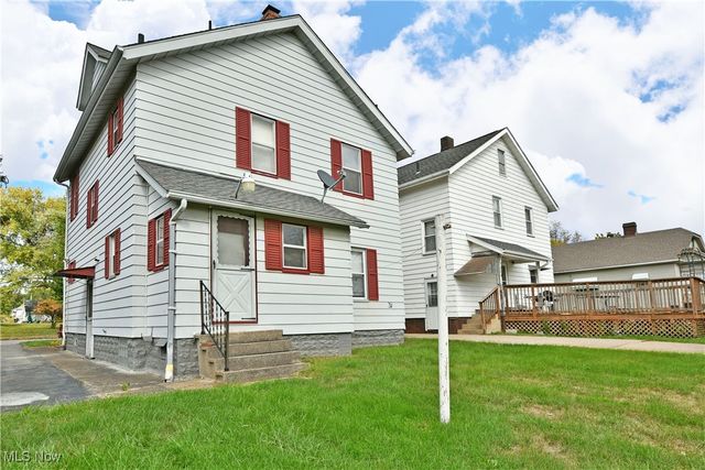 459 Tenney Avenue, Campbell, OH 44405