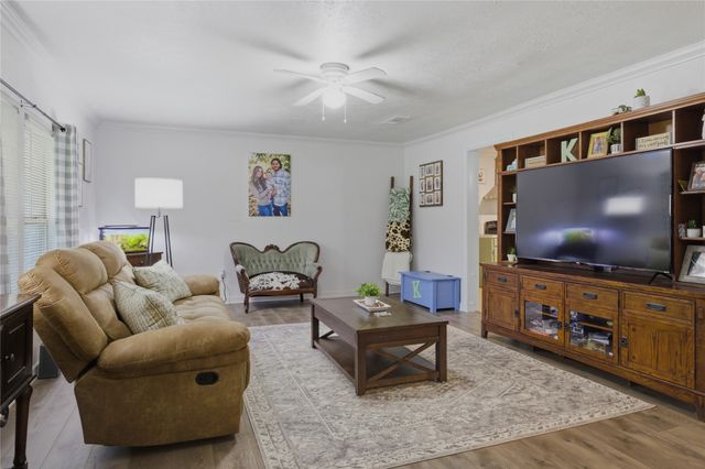 448 W Waco Avenue, Cooper, TX 75432