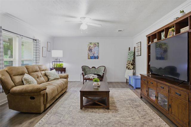 448 W Waco Avenue, Cooper, TX 75432