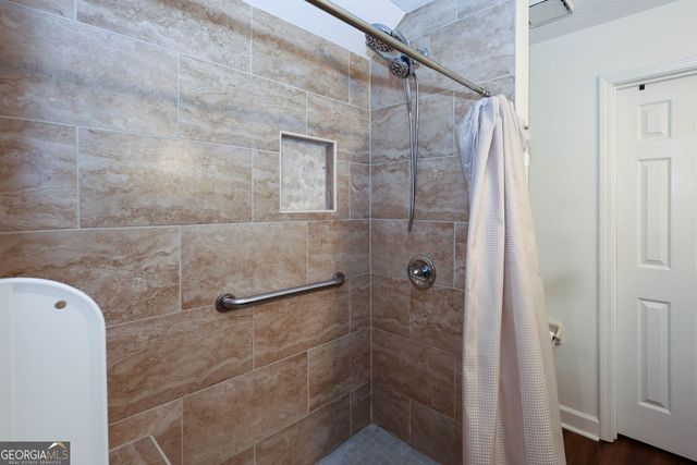 3535 Parkwood Hills Court, Snellville, GA 30078