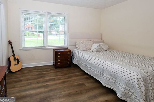 3535 Parkwood Hills Court, Snellville, GA 30078