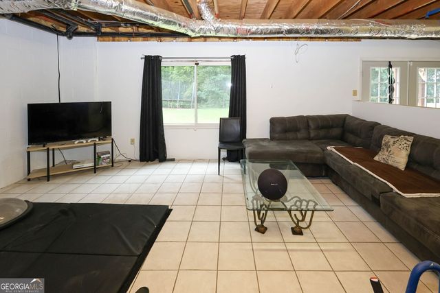 3535 Parkwood Hills Court, Snellville, GA 30078