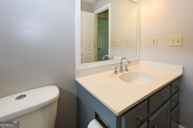 3535 Parkwood Hills Court, Snellville, GA 30078
