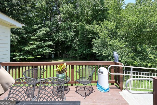 3535 Parkwood Hills Court, Snellville, GA 30078