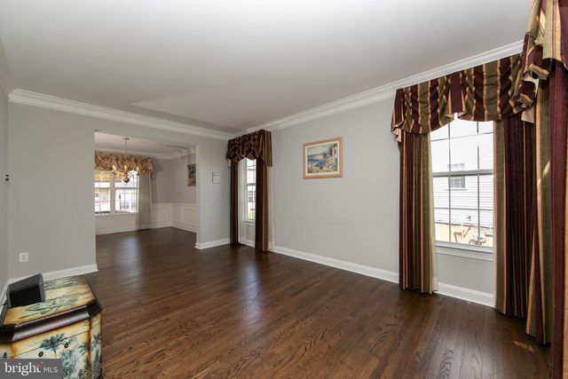7 KYLE CT, Mount Laurel, NJ 08054