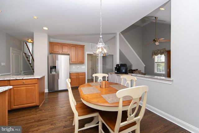 7 KYLE CT, Mount Laurel, NJ 08054