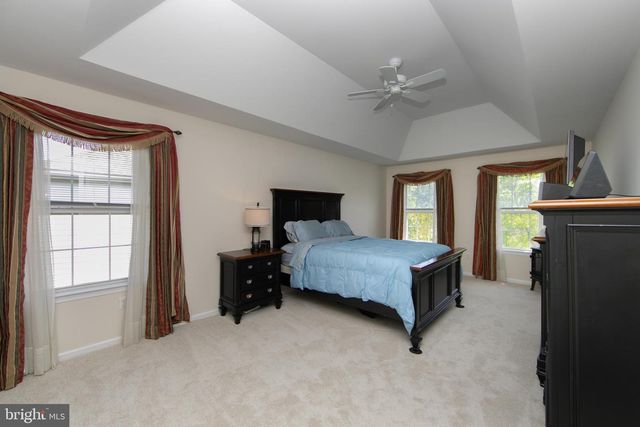 7 KYLE CT, Mount Laurel, NJ 08054