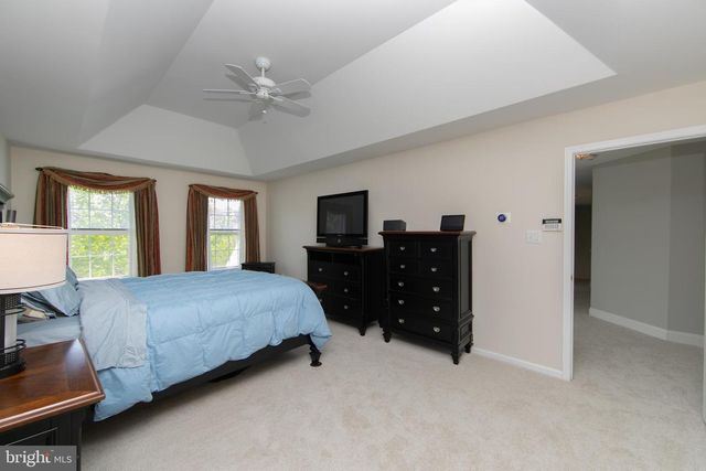 7 KYLE CT, Mount Laurel, NJ 08054
