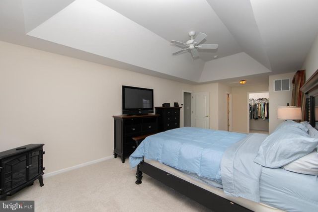 7 KYLE CT, Mount Laurel, NJ 08054