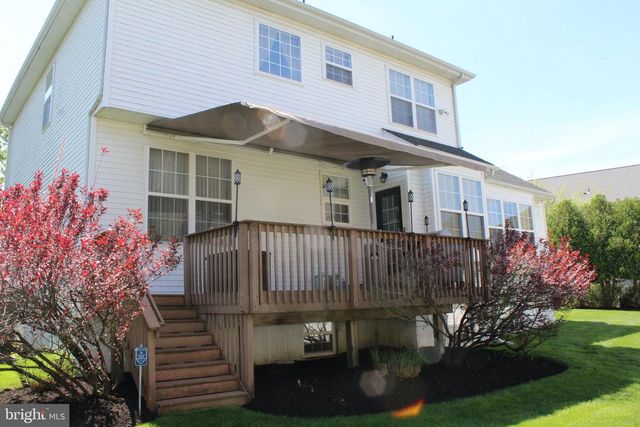 7 KYLE CT, Mount Laurel, NJ 08054