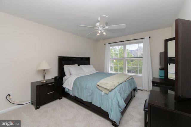7 KYLE CT, Mount Laurel, NJ 08054