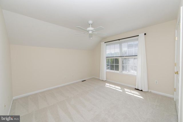 7 KYLE CT, Mount Laurel, NJ 08054