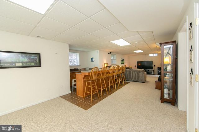7 KYLE CT, Mount Laurel, NJ 08054