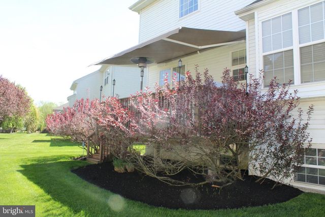 7 KYLE CT, Mount Laurel, NJ 08054