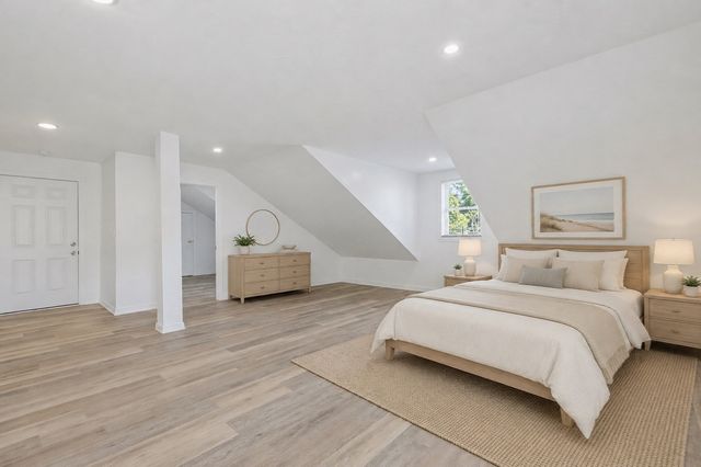 157 W Bacon St 1, Plainville, MA 02762