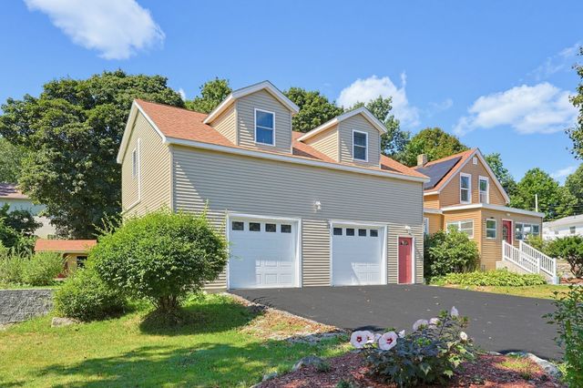 157 W Bacon St 1, Plainville, MA 02762