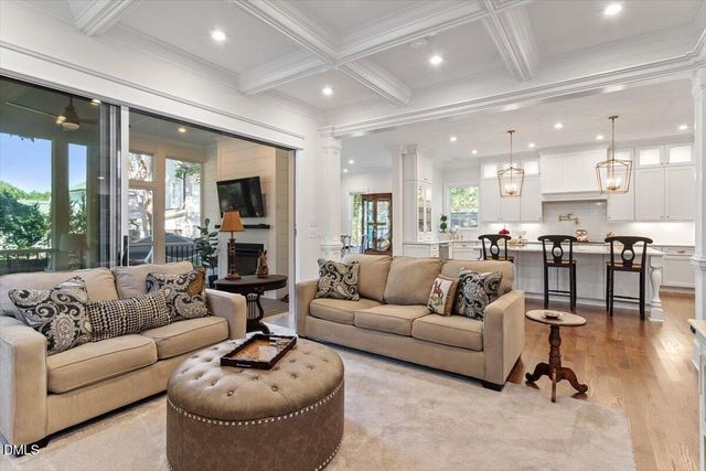 1713 Oberlin Road, Raleigh, NC 27608