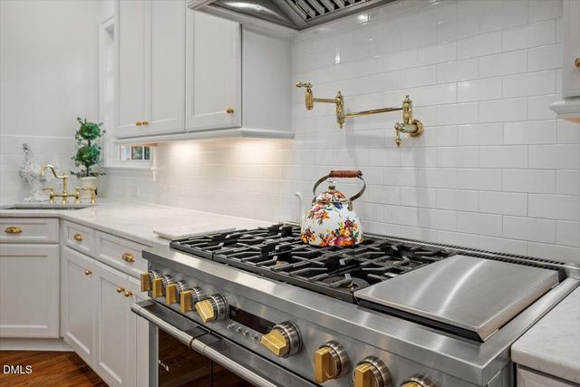 1713 Oberlin Road, Raleigh, NC 27608