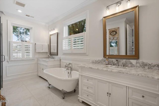 1713 Oberlin Road, Raleigh, NC 27608