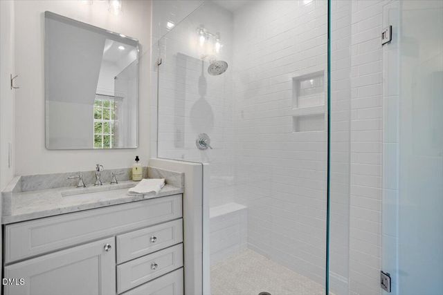 1713 Oberlin Road, Raleigh, NC 27608