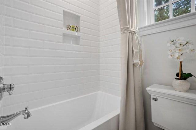 1713 Oberlin Road, Raleigh, NC 27608