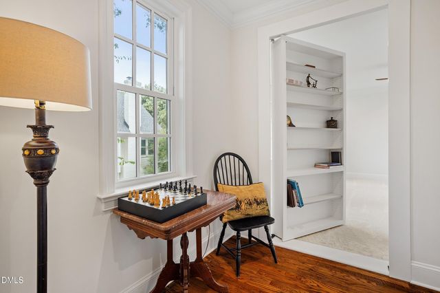 1713 Oberlin Road, Raleigh, NC 27608