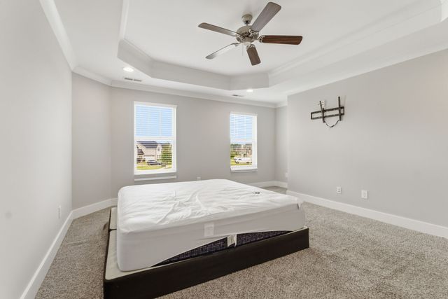 625 Eagleview Dr, Eagleville, TN 37060