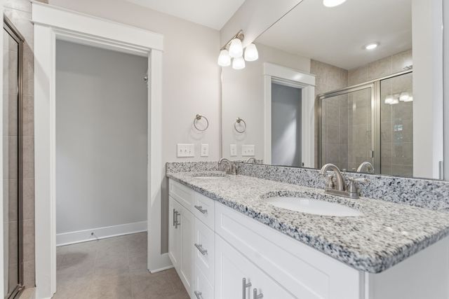 625 Eagleview Dr, Eagleville, TN 37060
