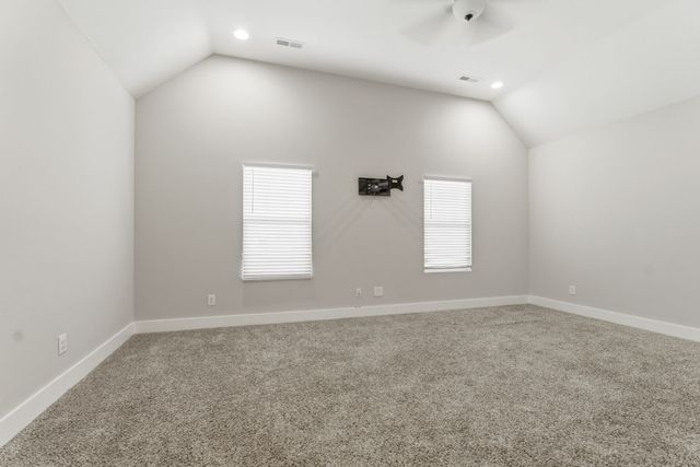 625 Eagleview Dr, Eagleville, TN 37060
