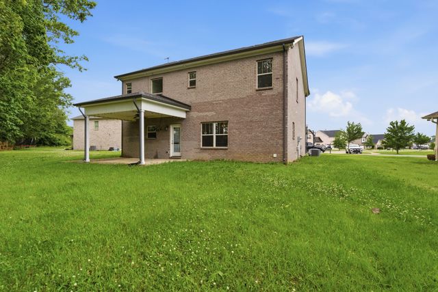 625 Eagleview Dr, Eagleville, TN 37060