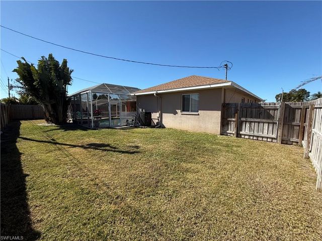 3619 SW 6th AVE, Cape Coral, FL 33914