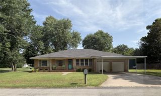 501 E Almond Street, Lexington, OK 73051