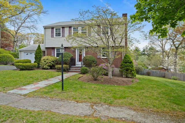 20 Bonney Lane, Dedham, MA 02026