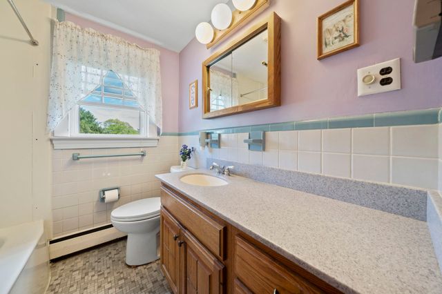 20 Bonney Lane, Dedham, MA 02026
