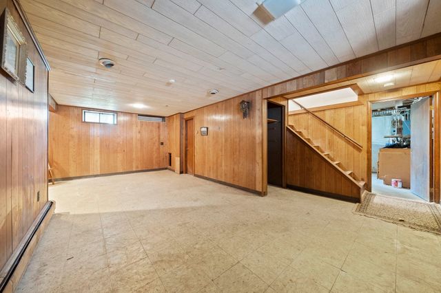 20 Bonney Lane, Dedham, MA 02026