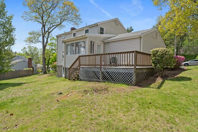 20 Bonney Lane, Dedham, MA 02026