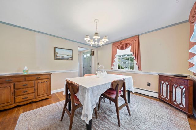 20 Bonney Lane, Dedham, MA 02026