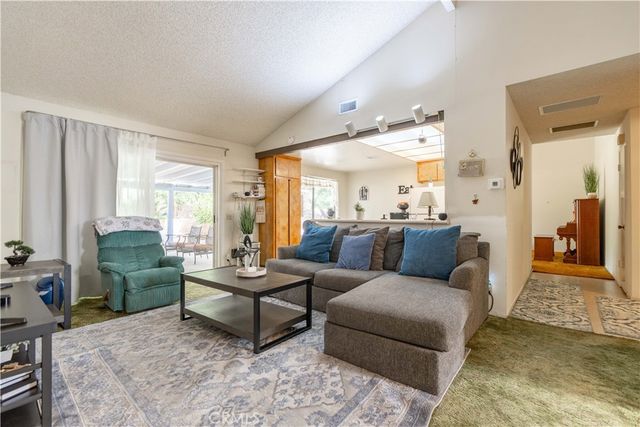 6320 Topaz Street, Rancho Cucamonga, CA 91701