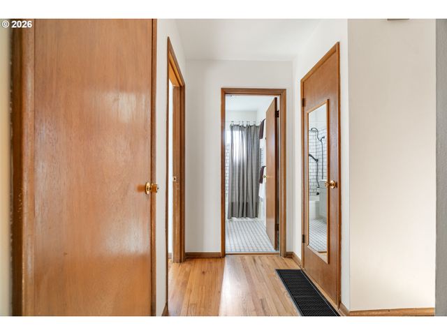 5027 Se 41ST Ave, Portland, OR 97202