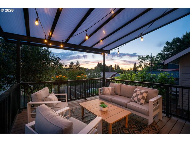 5027 Se 41ST Ave, Portland, OR 97202
