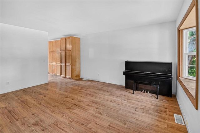 4345 Lilac Lane, Madison, WI 53711