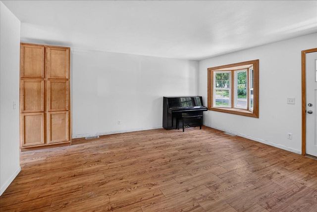 4345 Lilac Lane, Madison, WI 53711
